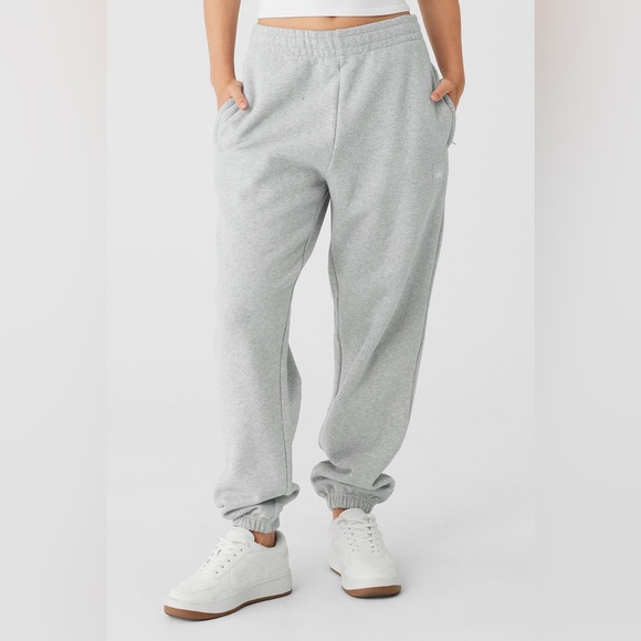 ALO Yoga Cuffed Renown Heavy Weight Sweatpants size S - Picture 2 of 9